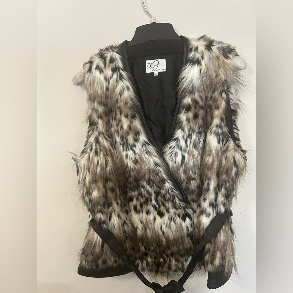 Women's Faux Fur Vest - Black and Brown